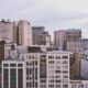 elevador de fachada en una mudanza de piso alto-imagen